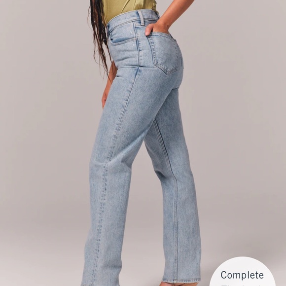 Abercrombie & Fitch Curve Love Ultra High Rise 90s Straight Jean - Picture 3 of 7